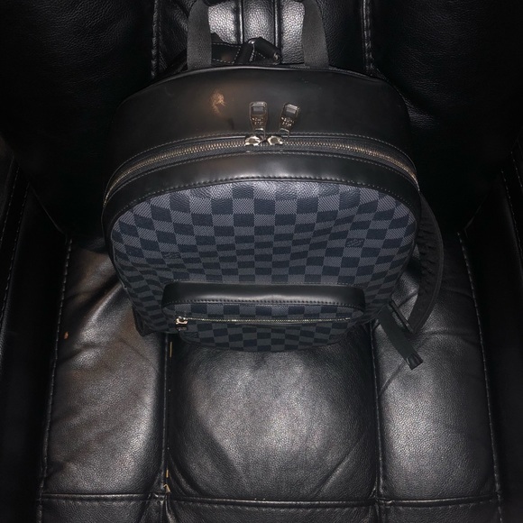 Louis Vuitton Back Pack - Picture 2 of 4